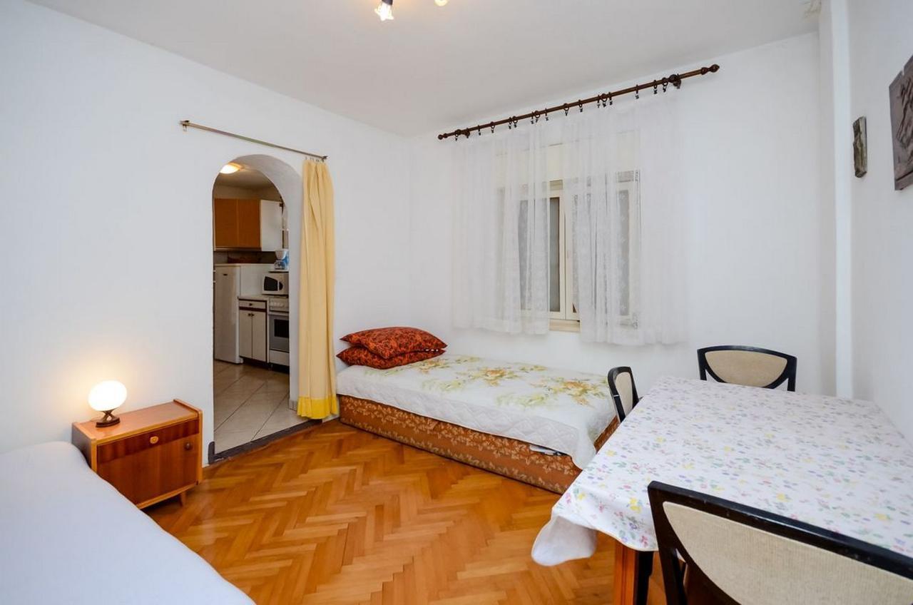 Apartments Lucia Senj  Exterior foto